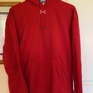 NWT  Under Armour hooded sweatshirt (Red)